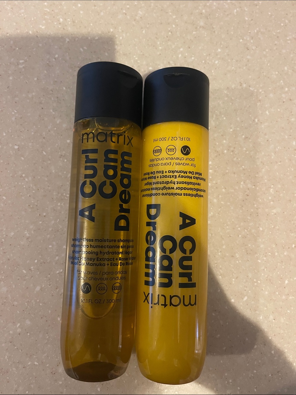 A curl can dream by matrix weightless, moisture shampoo & conditioner. Full-size